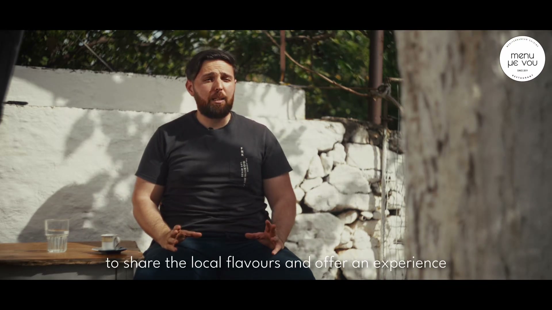 menu με νου — our story